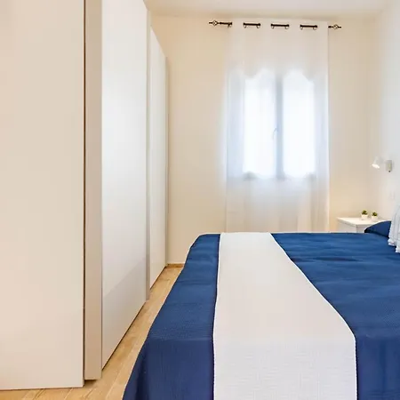 Iremar E4 - Myho Casa * Vieste