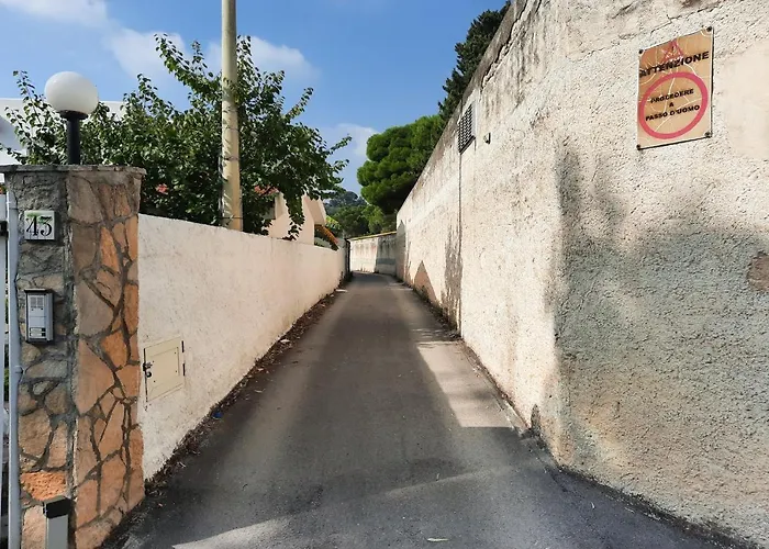 Iremar E4 - Myho Casa Вьесте